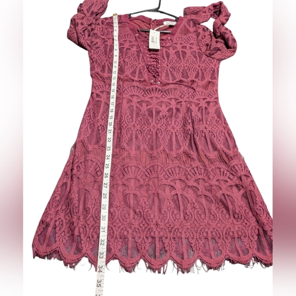 Glamorous Elegant Lace-Up Front Burgundy Wine Boho Fairy Dress Size Large - Picture 5 of 7